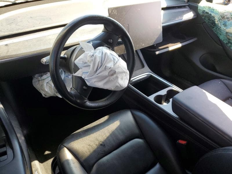2022 TESLA MODEL Y 8