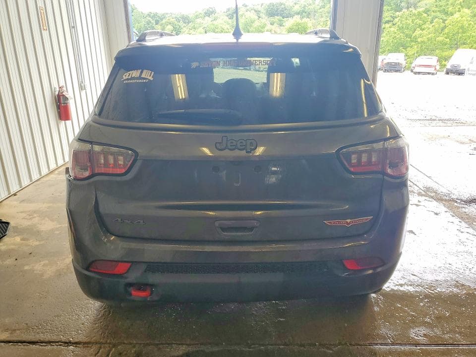 2018 JEEP COMPASS TRAILHAWK 6