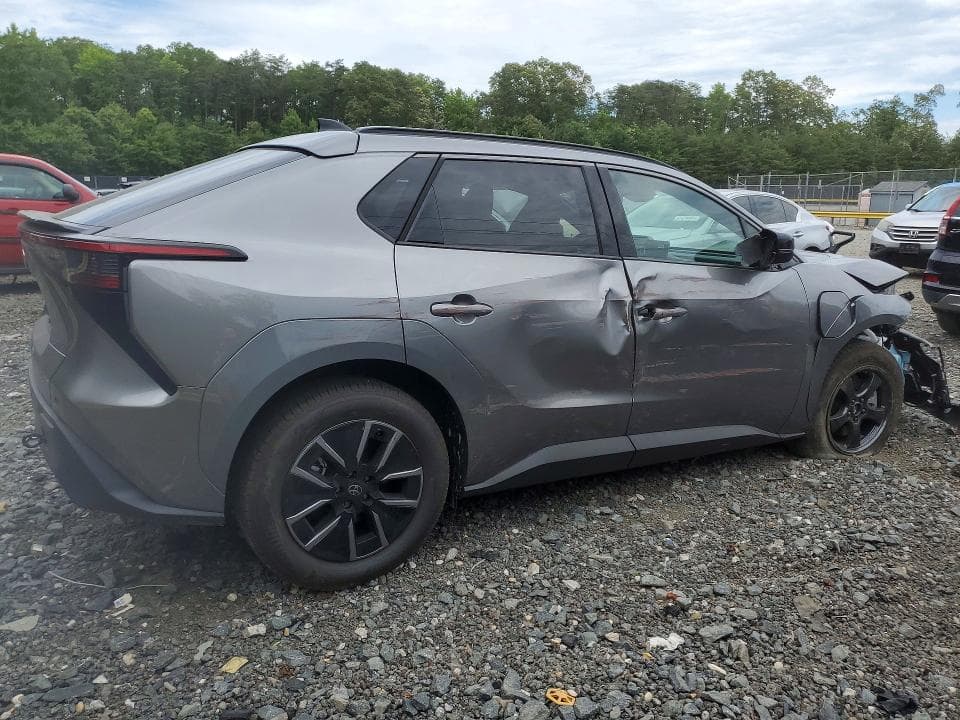 2026 TOYOTA BZ XLE PLUS 3