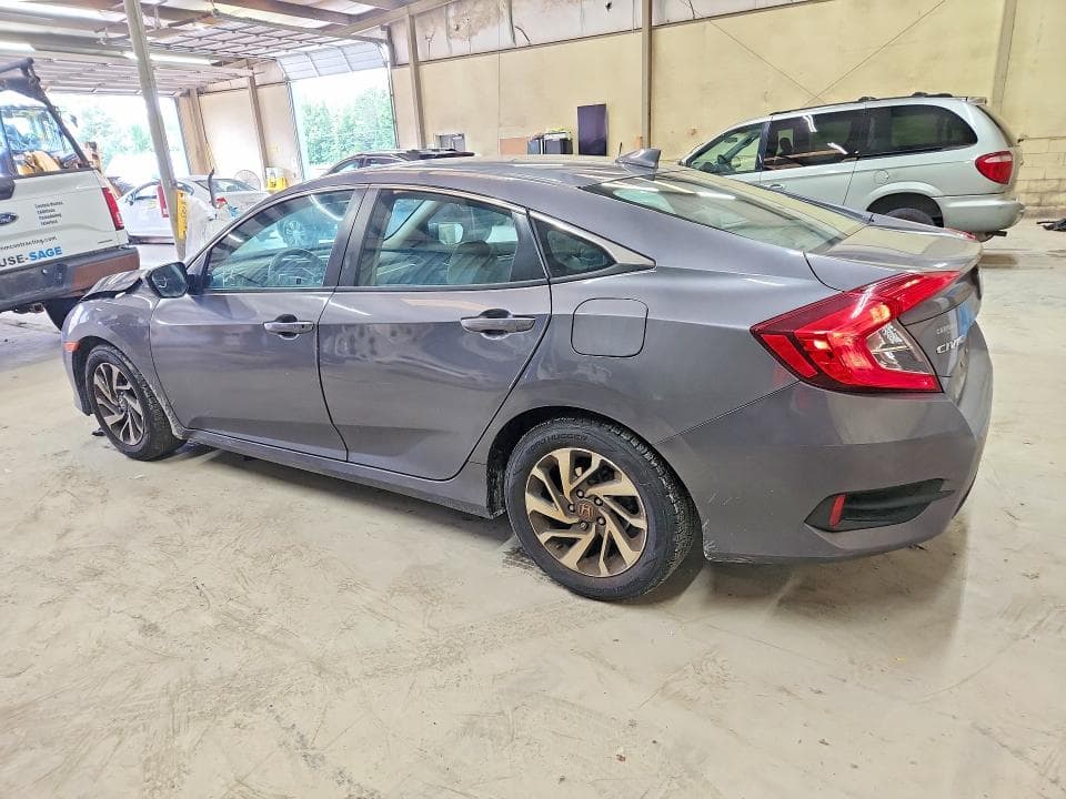 2018 HONDA CIVIC EX 2