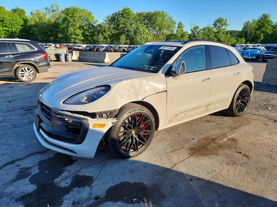 2023 PORSCHE MACAN