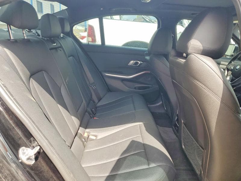 2021 BMW 330XI 10