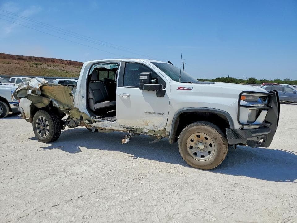 2021 CHEVROLET SILVERADO K2500 HEAVY DUTY LT 4
