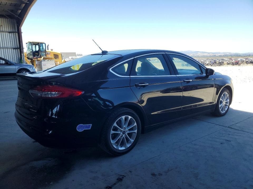 2019 FORD FUSION TITANIUM 3