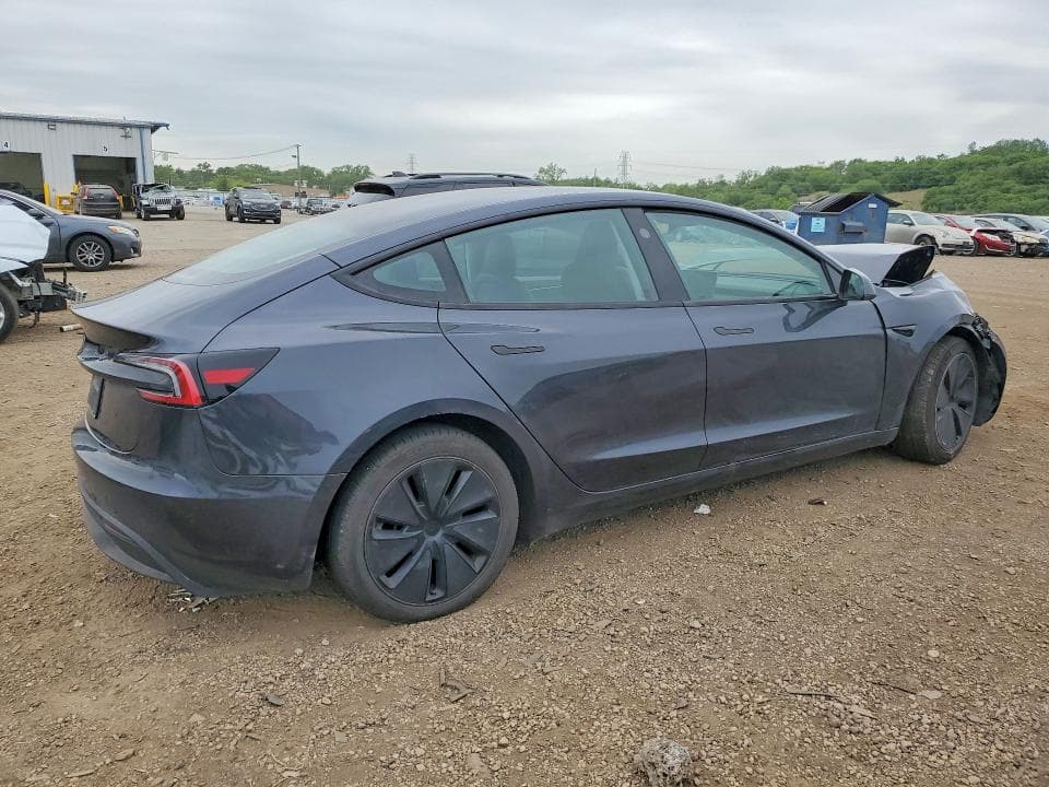 2024 TESLA MODEL 3 3