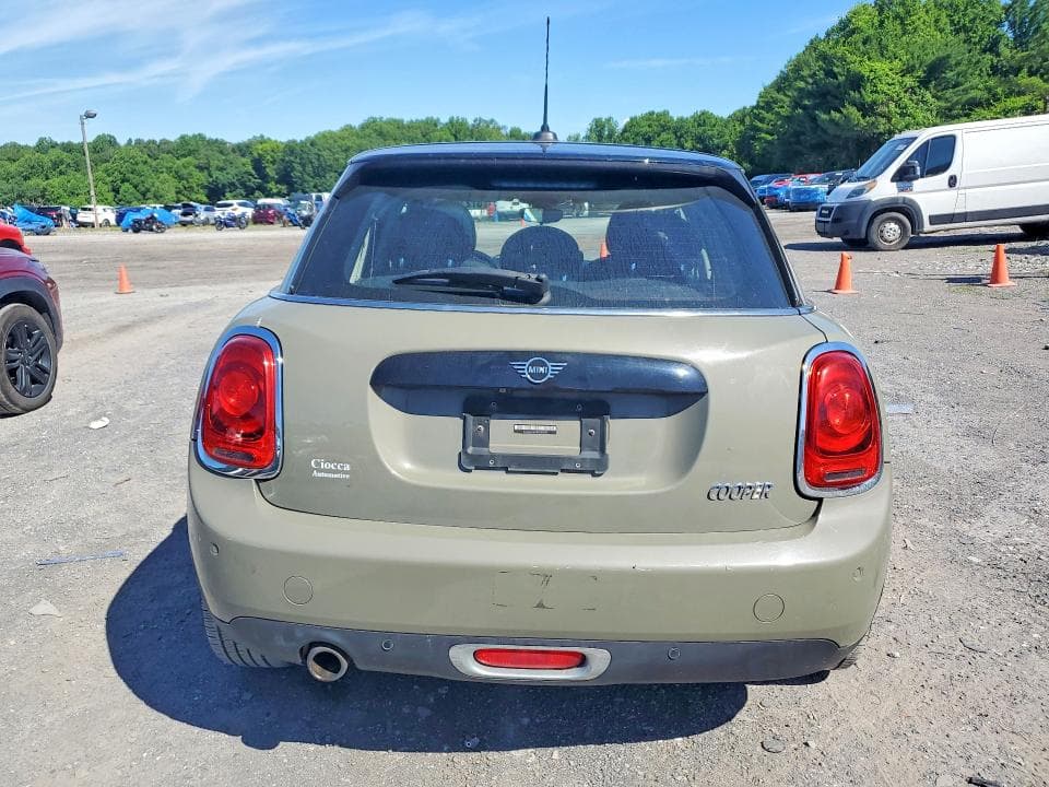 2019 MINI COOPER 6
