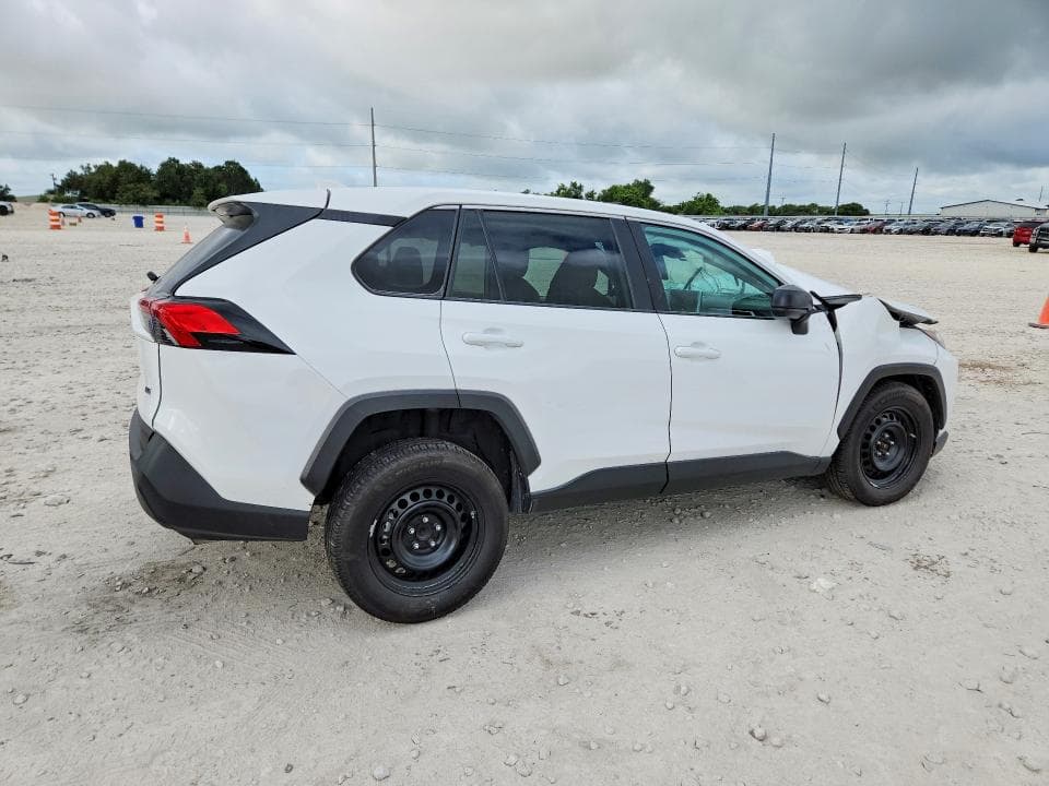2024 TOYOTA RAV4 LE 3