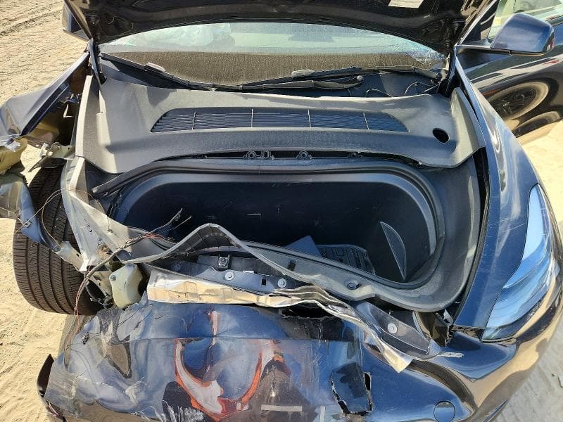 2024 TESLA MODEL Y 11