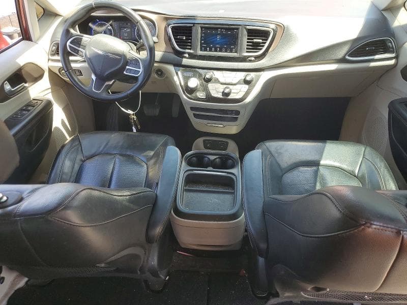 2018 CHRYSLER PACIFICA TOURING L 8