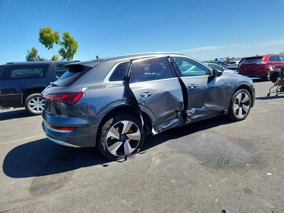 2019 AUDI E-TRON PRESTIGE 3