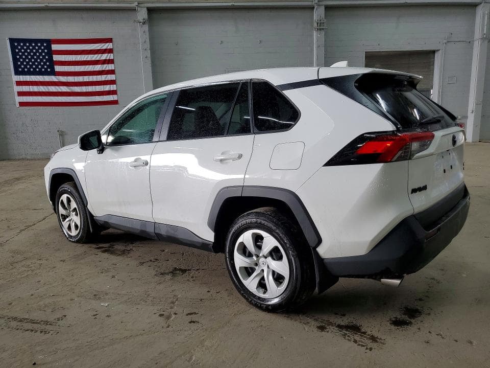2025 TOYOTA RAV4 LE 2