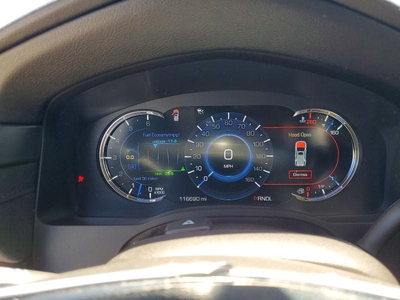 2017 CADILLAC ESCALADE 9