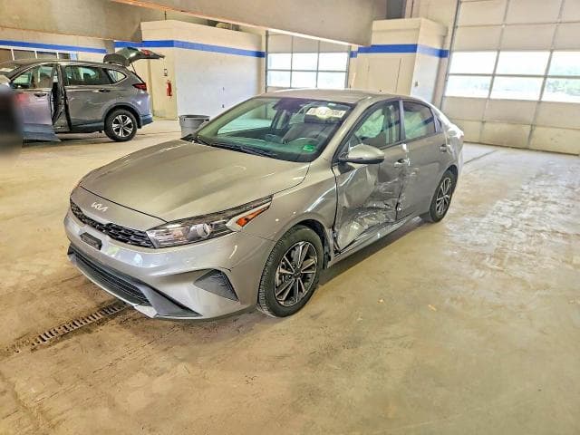 2023 KIA FORTE LXS - 1