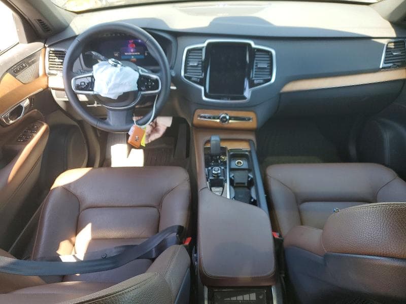 2024 VOLVO XC90 PLUS 8