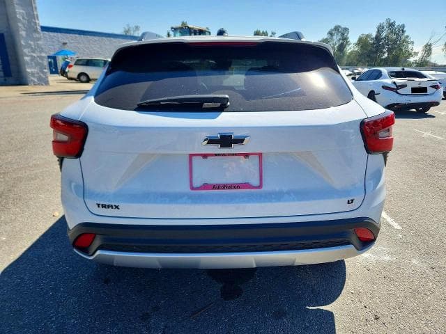 2025 CHEVROLET TRAX 1LT 6