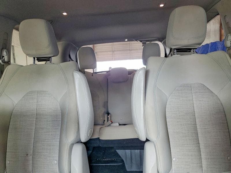2018 CHRYSLER PACIFICA HYBRID TOURING PLUS 10