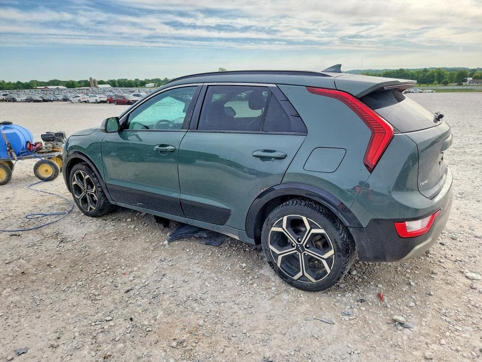 2023 KIA NIRO EX 2