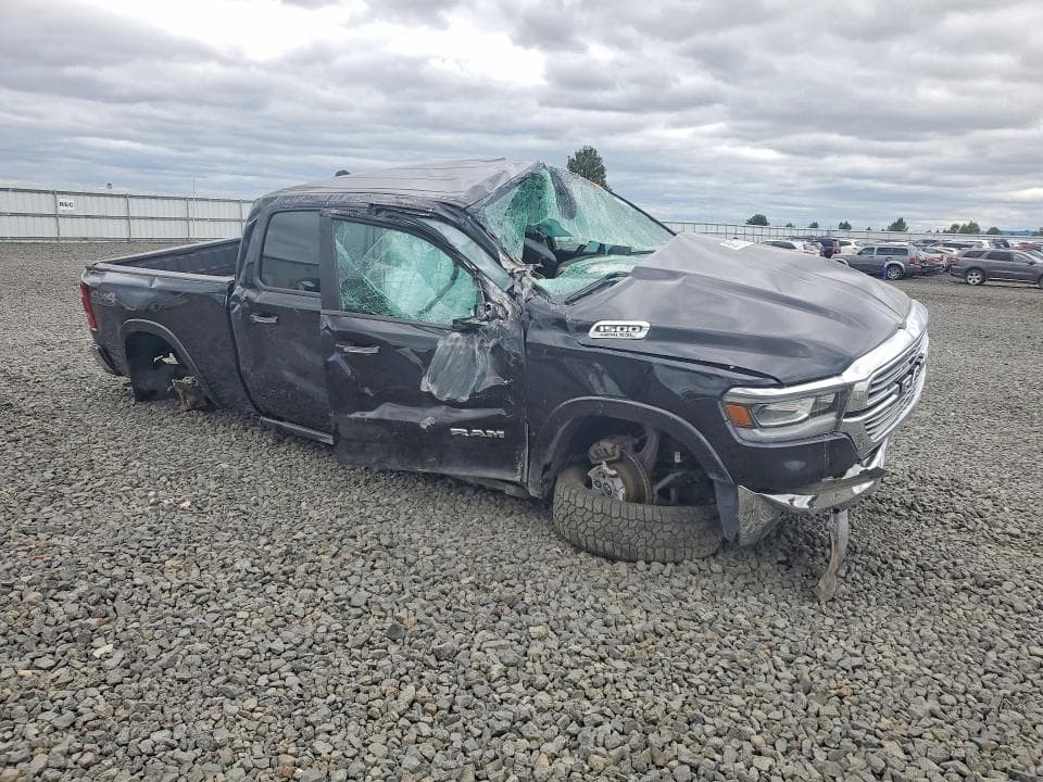 2020 RAM 1500 LARAMIE 4