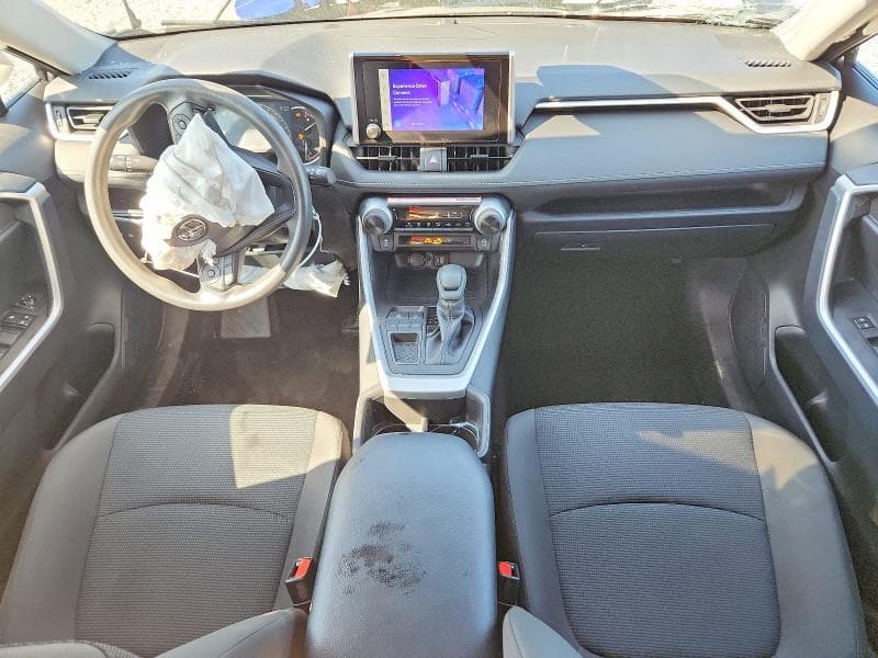 2025 TOYOTA RAV4 LE 8