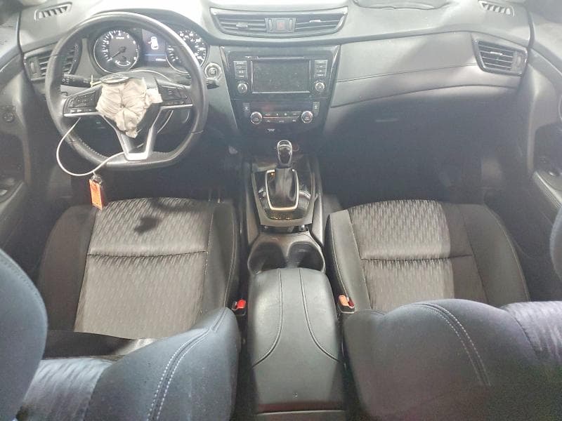 2019 NISSAN ROGUE SV 8