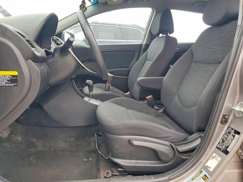 2017 HYUNDAI ACCENT SE 7