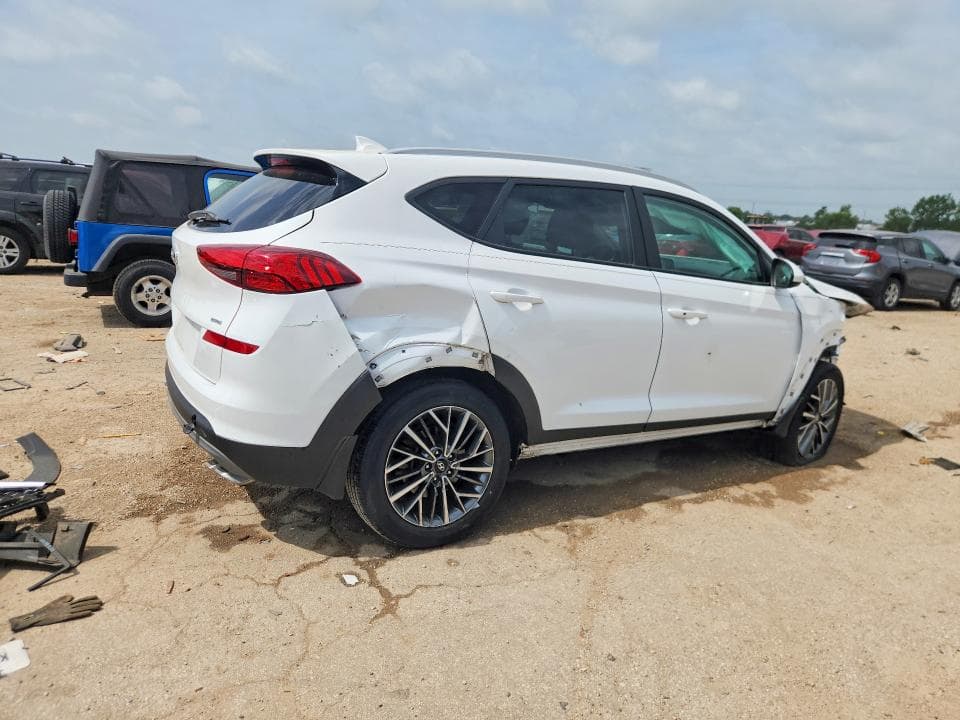 2021 HYUNDAI TUCSON SEL 3