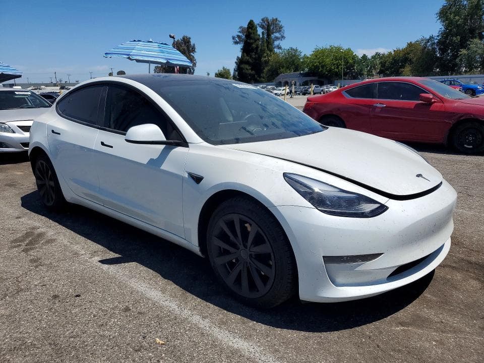 2023 TESLA MODEL 3 4