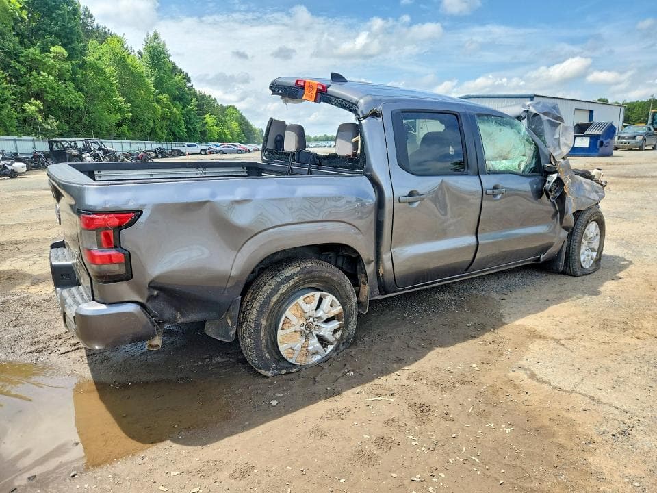 2024 NISSAN FRONTIER SV 3