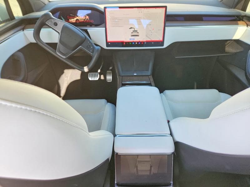 2022 TESLA MODEL X 8
