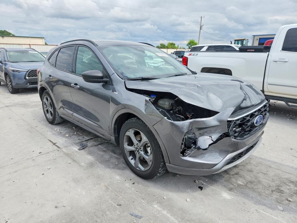 2024 FORD ESCAPE ST LINE 4