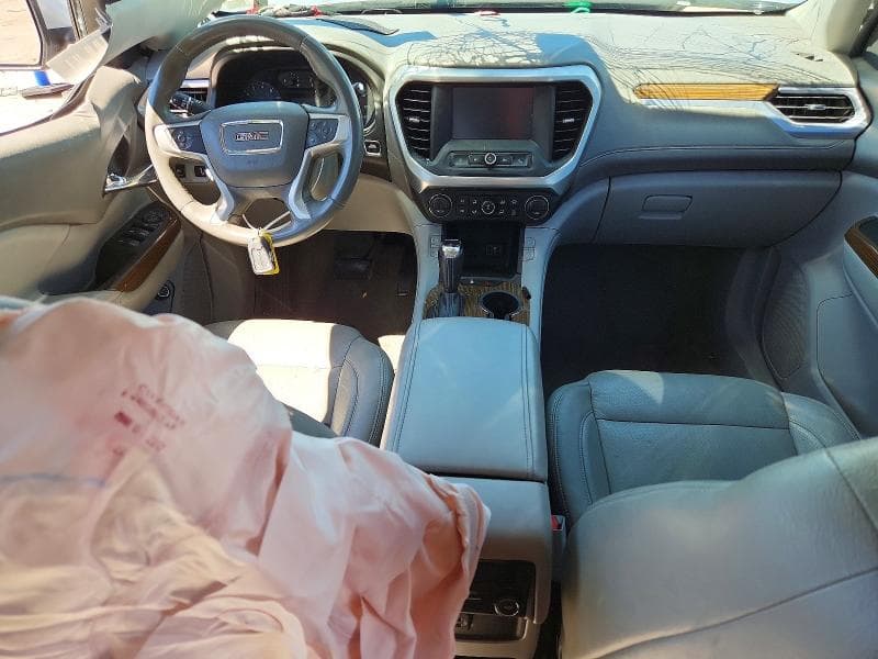 2017 GMC ACADIA SLE 8