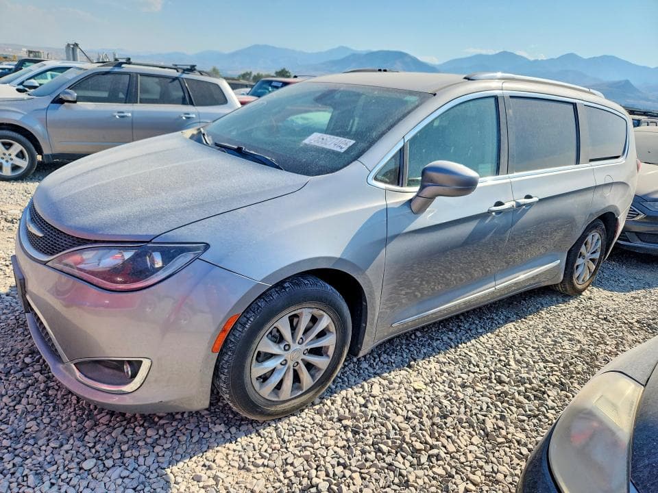 2018 CHRYSLER PACIFICA TOURING L PLUS
