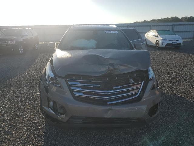 2017 CADILLAC XT5 5