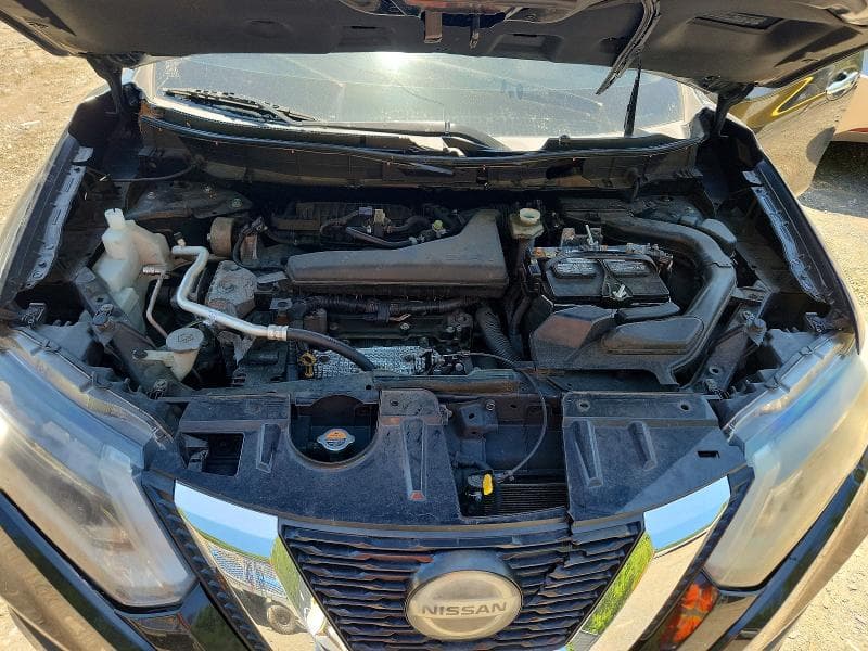 2018 NISSAN ROGUE 12