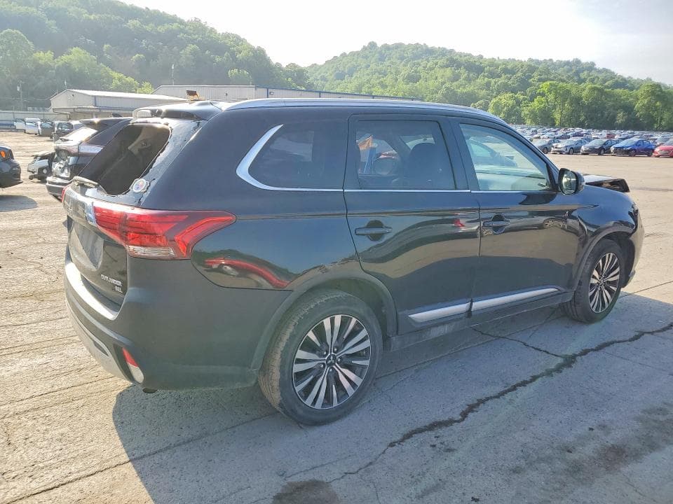 2019 MITSUBISHI OUTLANDER SE 3