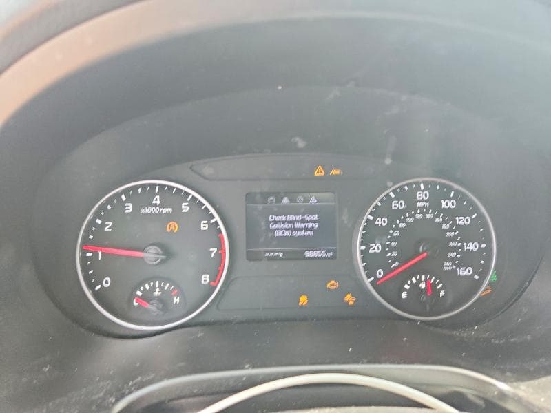2021 KIA SELTOS S 9