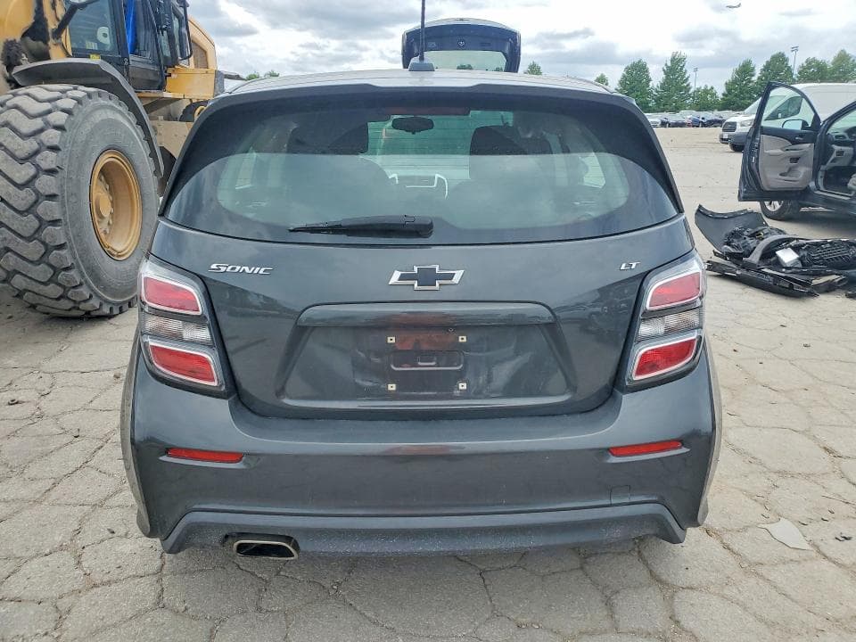 2018 CHEVROLET SONIC LT 6