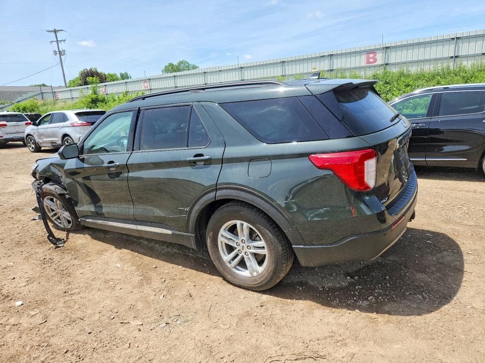 2022 FORD EXPLORER XLT 2