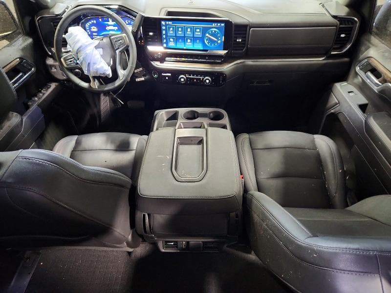 2023 CHEVROLET SILVERADO K1500 LT 8