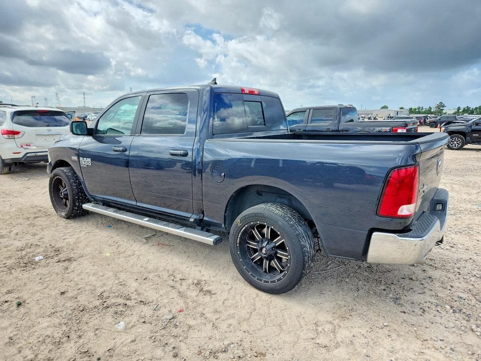 2019 RAM 1500 CLASSIC SLT 2