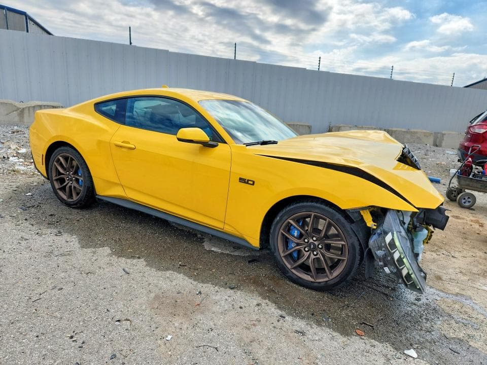 2024 FORD MUSTANG GT 4
