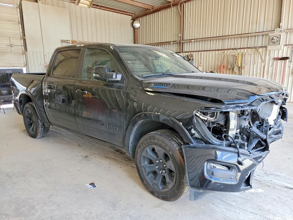 2025 RAM 1500 BIG HORN 4