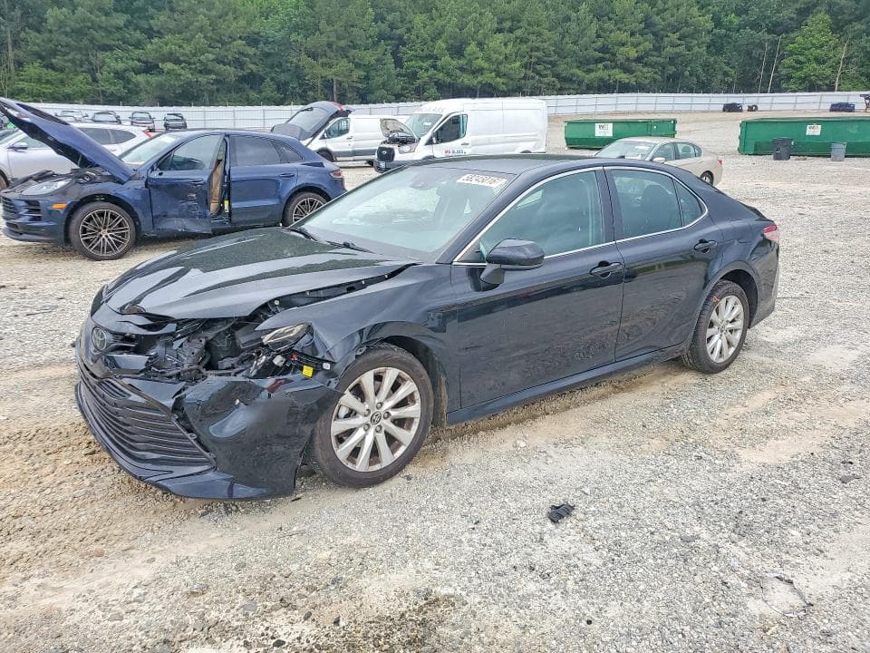 2020 TOYOTA CAMRY LE - 1