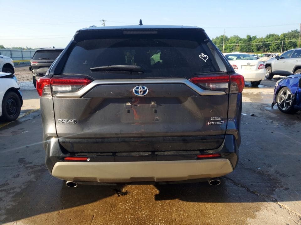 2021 TOYOTA RAV4 XSE 6