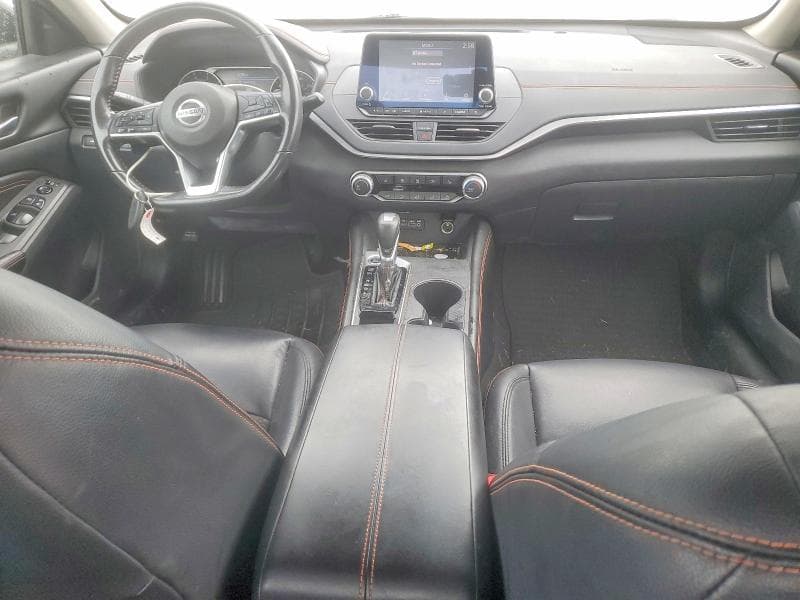 2022 NISSAN ALTIMA SR 8