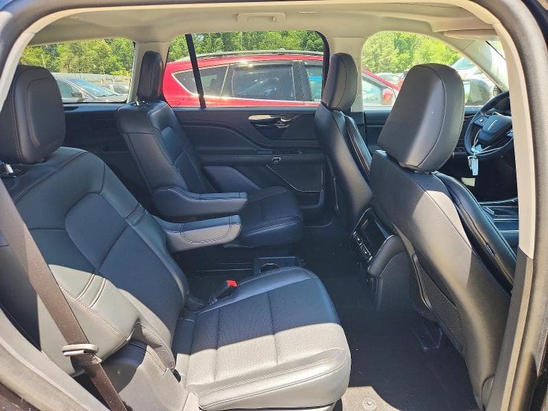 2025 LINCOLN AVIATOR 11