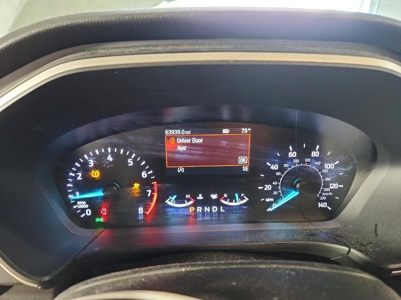 2020 FORD ESCAPE SE 9