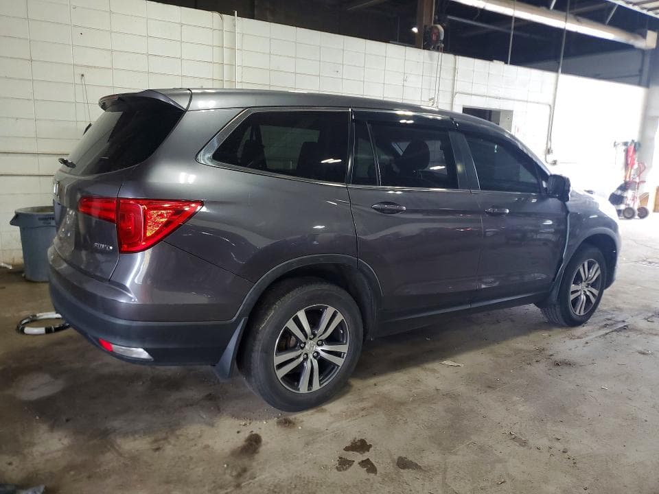 2017 HONDA PILOT EX 3