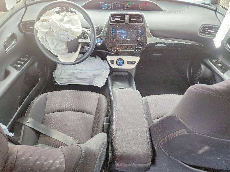 2018 TOYOTA PRIUS TWO 8
