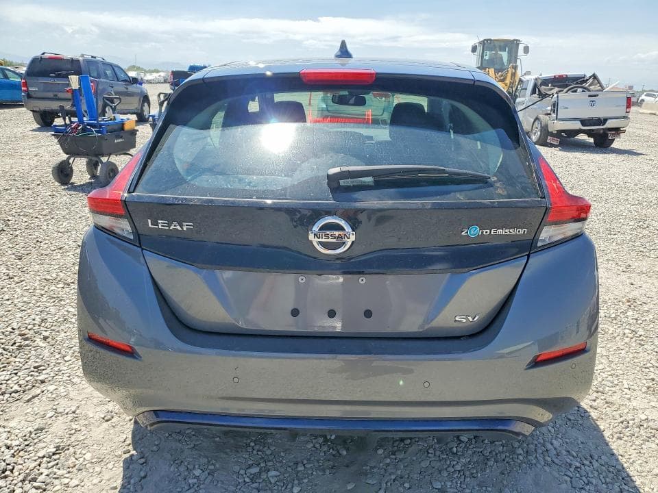 2021 NISSAN LEAF SV 6